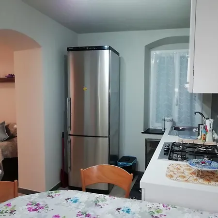Daire Aquarium Charming House *